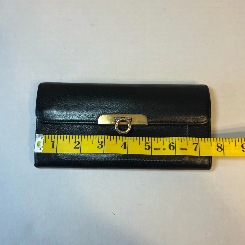 Salvatore Ferragamo, Continental‎ black leather wallet